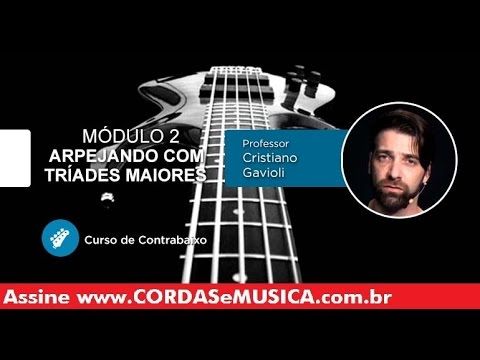 contrabaixo arpejando com triade